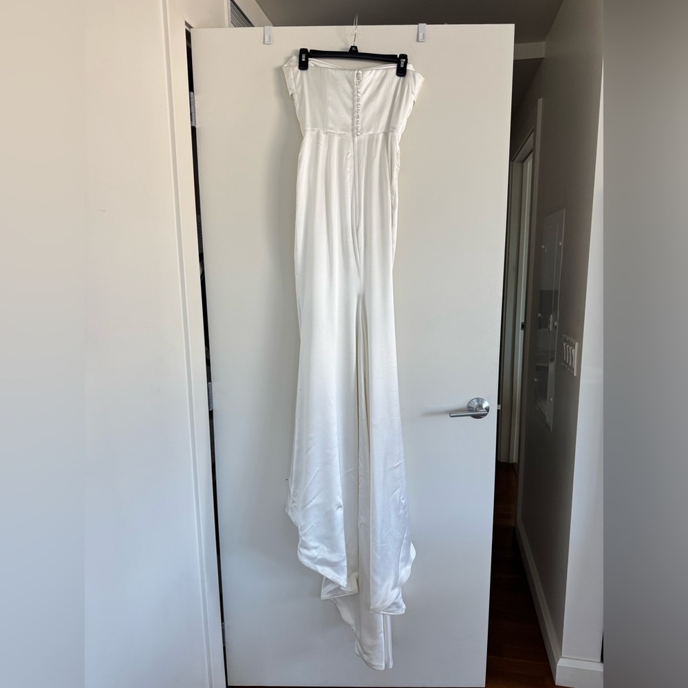 Chosen by KYHA Salacea Wedding Gown - Picture 9 of 14